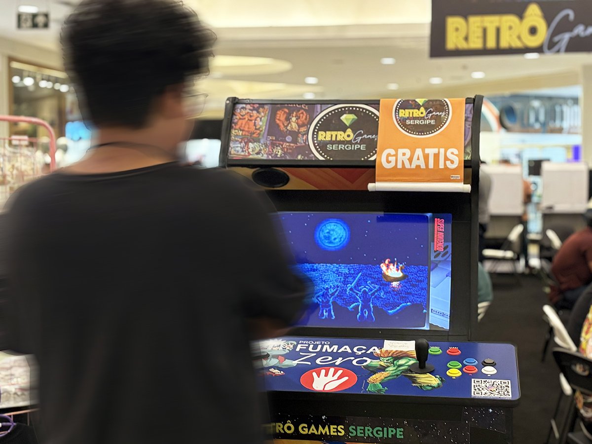 Retrô Games leva fliperamas gratuitos e itens colecionáveis para o Shopping Jardins
