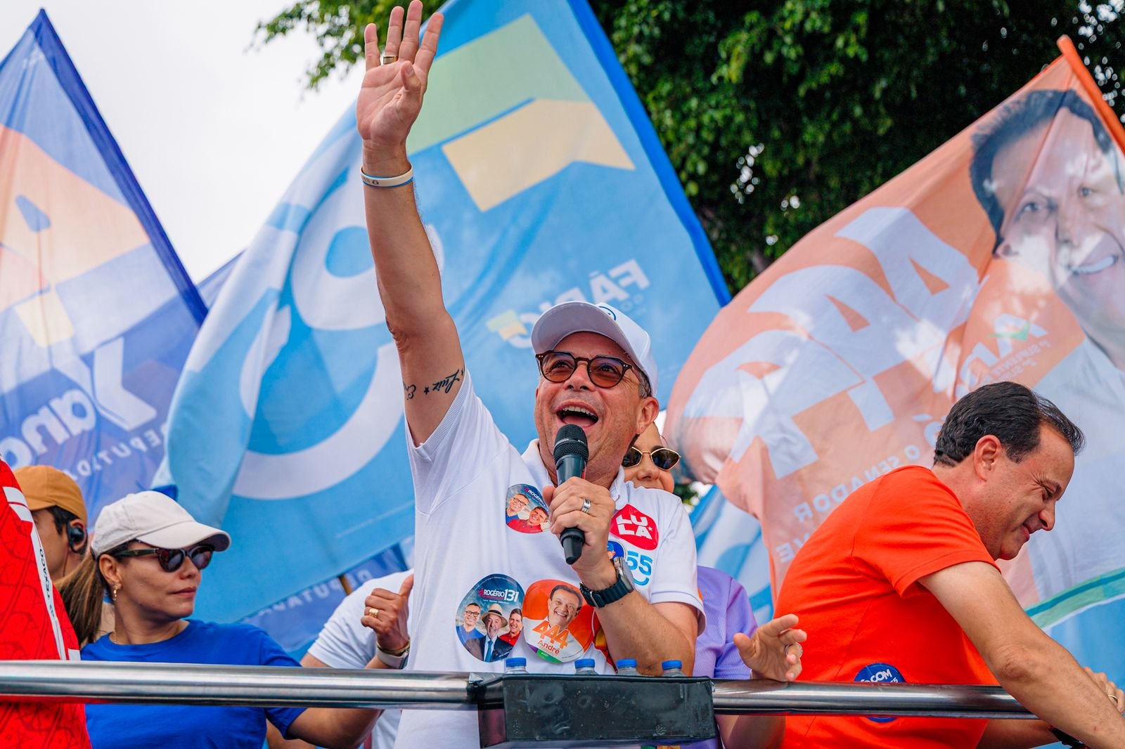 Com propostas e resultados, Fábio Mitidieri realiza minicarreata no Inácio Barbosa, nesta terça-feira