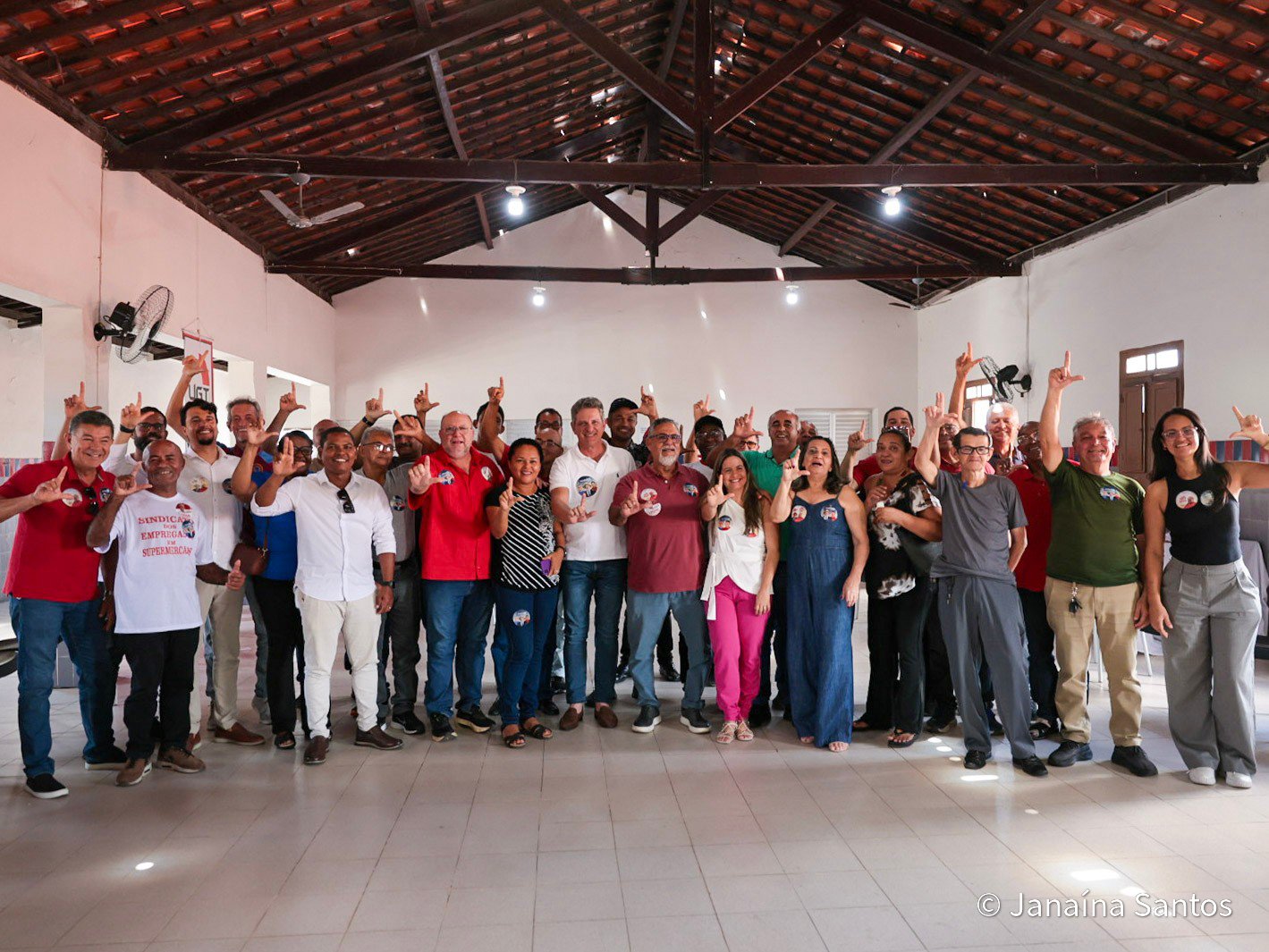SENADOR ROGÉRIO CARVALHO REAFIRMA COMPROMISSO COM A CLASSE TRABALHADORA EM REUNIÃO NA UGT, EM ARACAJU