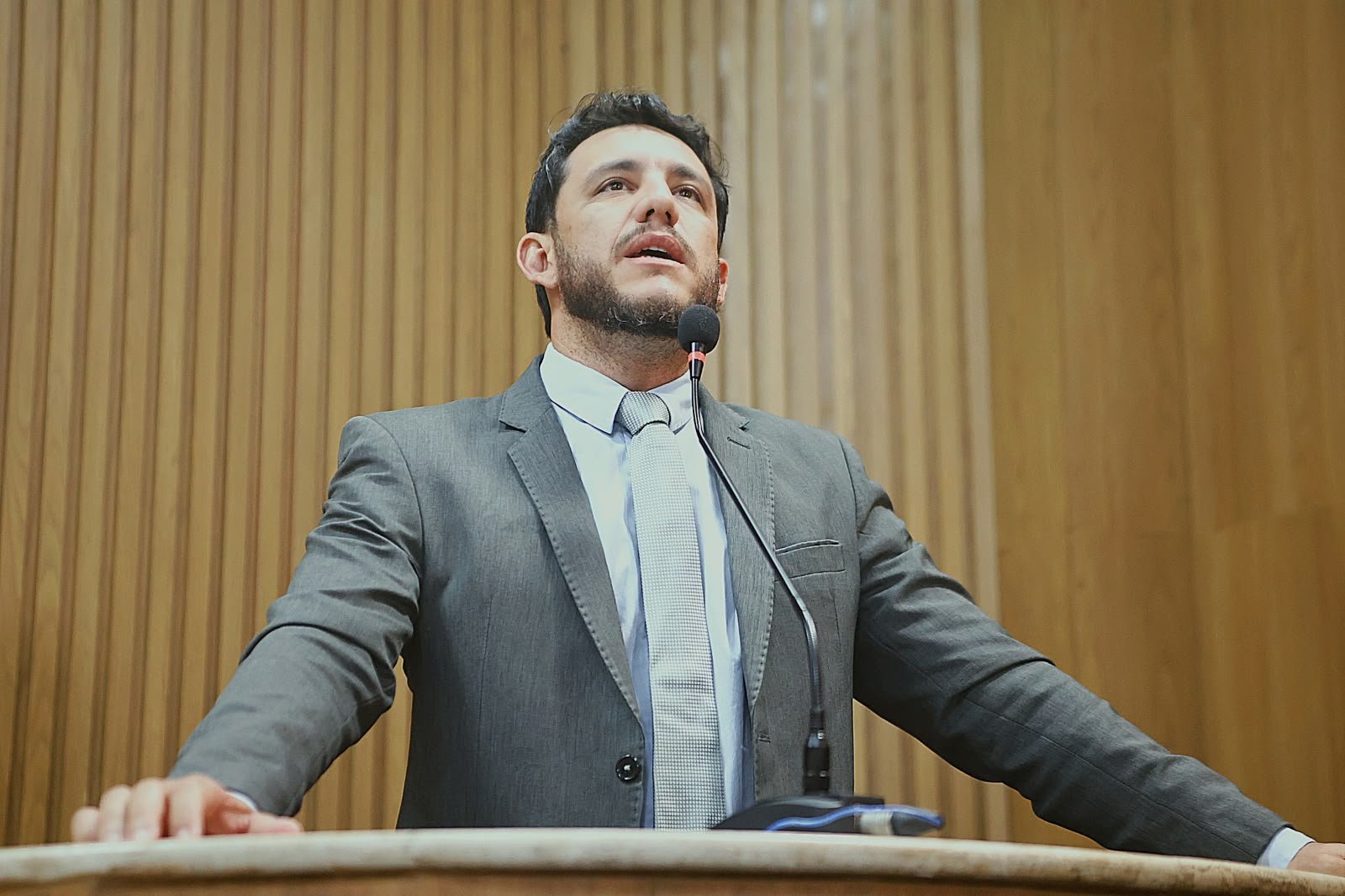NA SEMANA DO CINEMA CAMILO DANIEL DENUNCIA O DESCASO DA PREFEITURA COM O CINEMA DO CENTRO DE ARACAJU