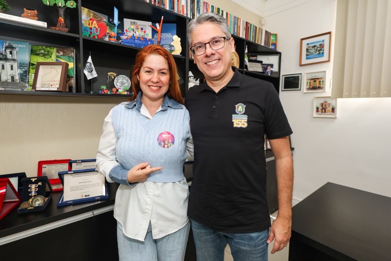 Renatinha anuncia Delegado Alessandro como seu segundo voto para o Senado