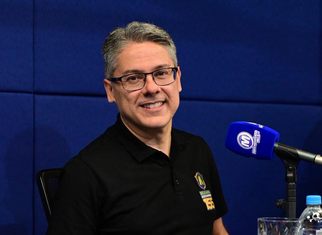“EU NÃO TENHO RABO PRESO E NÃO TENHO COMPROMISSO COM NINGUÉM QUE NÃO SEJA COM O POVO”, DESTACA  ALESSANDRO