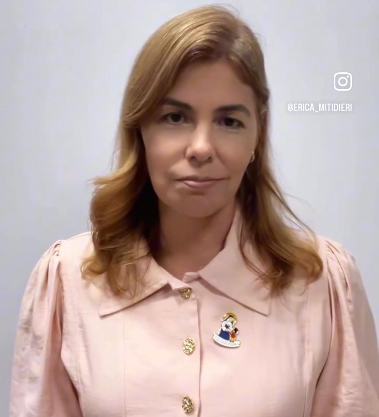 TRE-SE DETERMINA REMOÇÃO DE VÍDEO COM DISCURSO DE ÓDIO E INTOLERÂNCIA RELIGIOSA CONTRA 1ª DAMA ÉRICA MITIDIERI